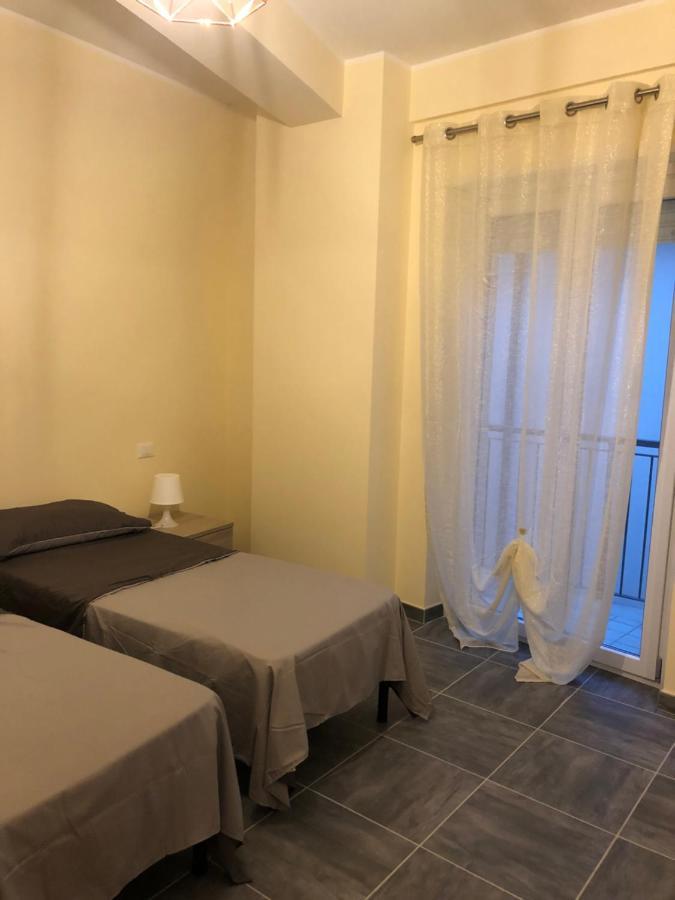 Casa Renzo Hotel L'Aquila Luaran gambar