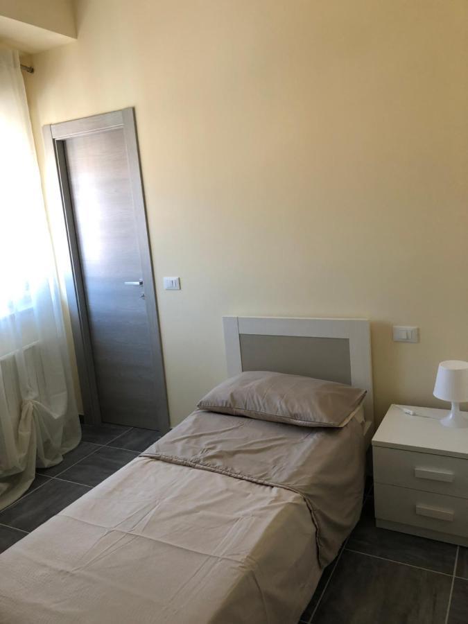 Casa Renzo Hotel L'Aquila Luaran gambar
