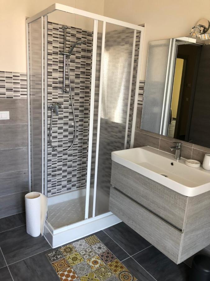 Casa Renzo Hotel L'Aquila Luaran gambar