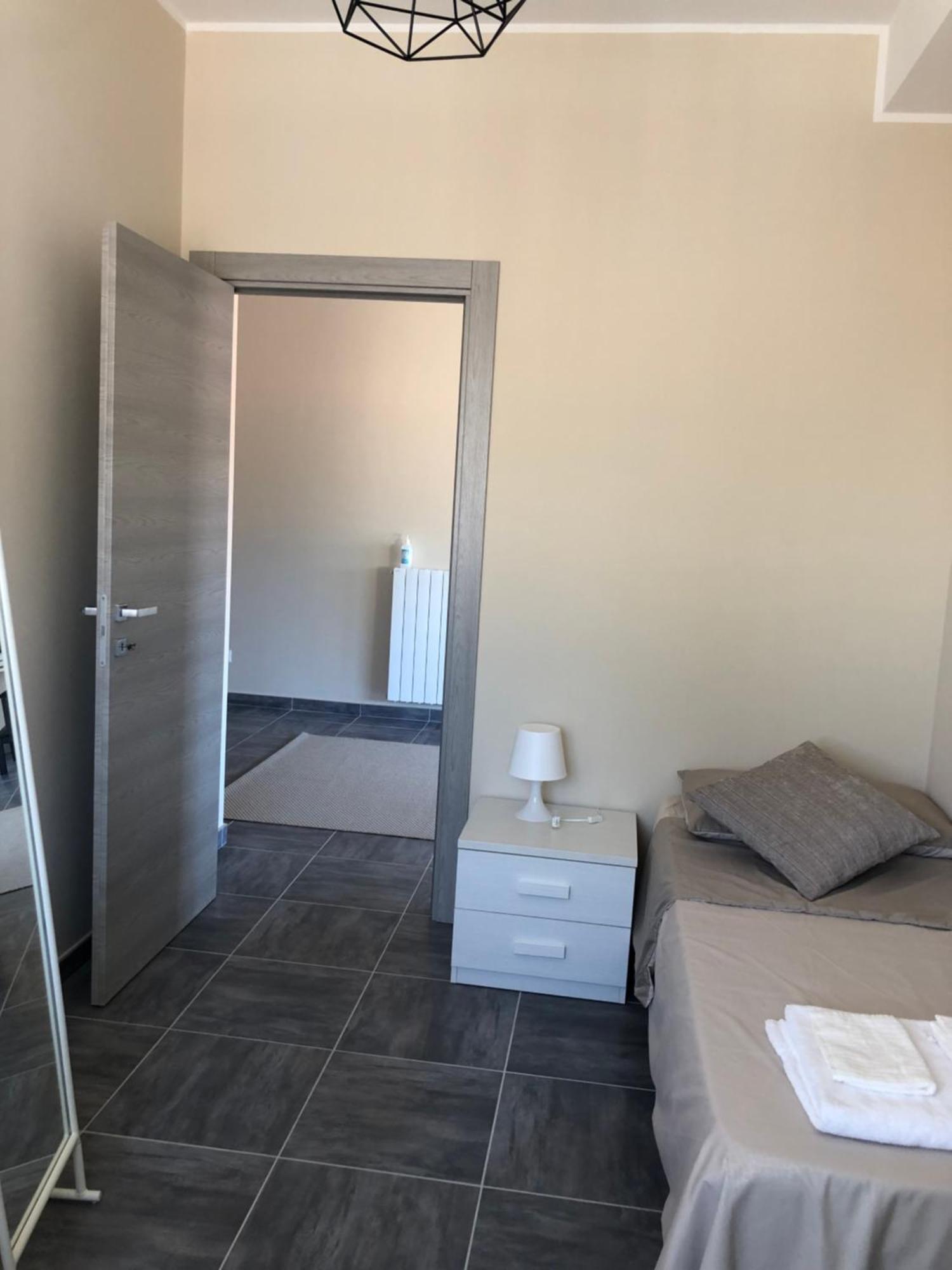 Casa Renzo Hotel L'Aquila Luaran gambar